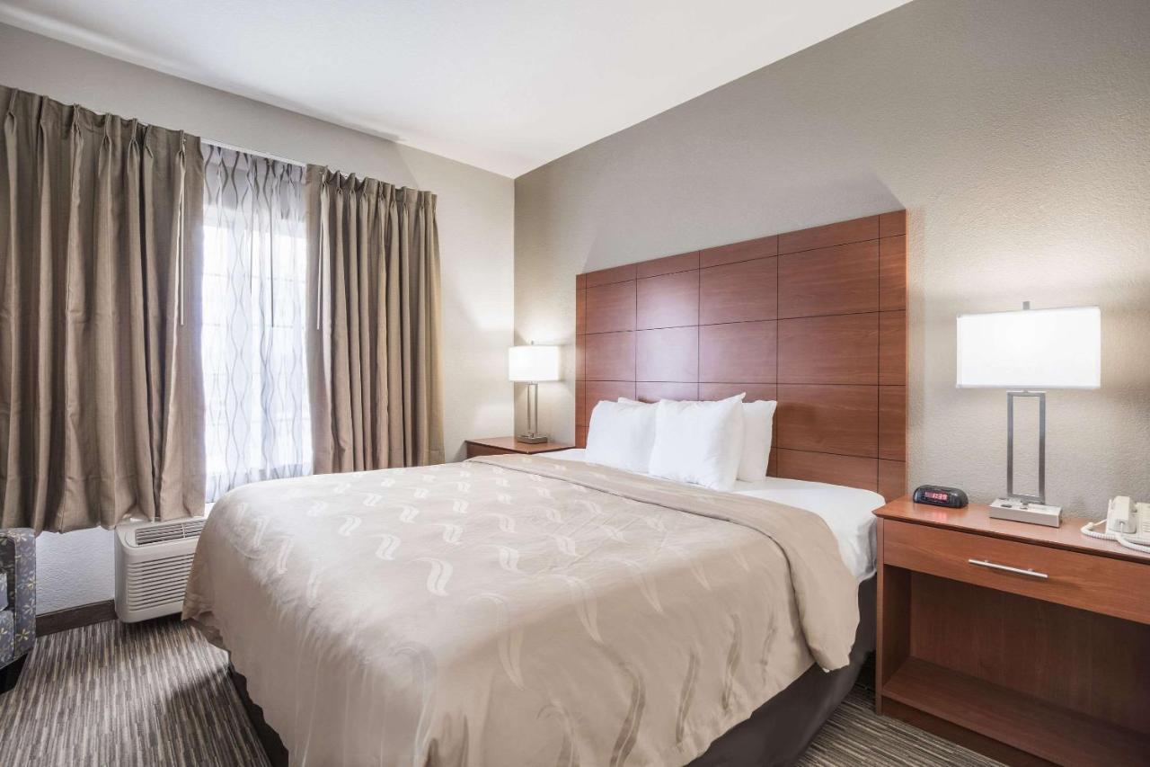 Quality Inn & Suites Lodi I-90 Экстерьер фото