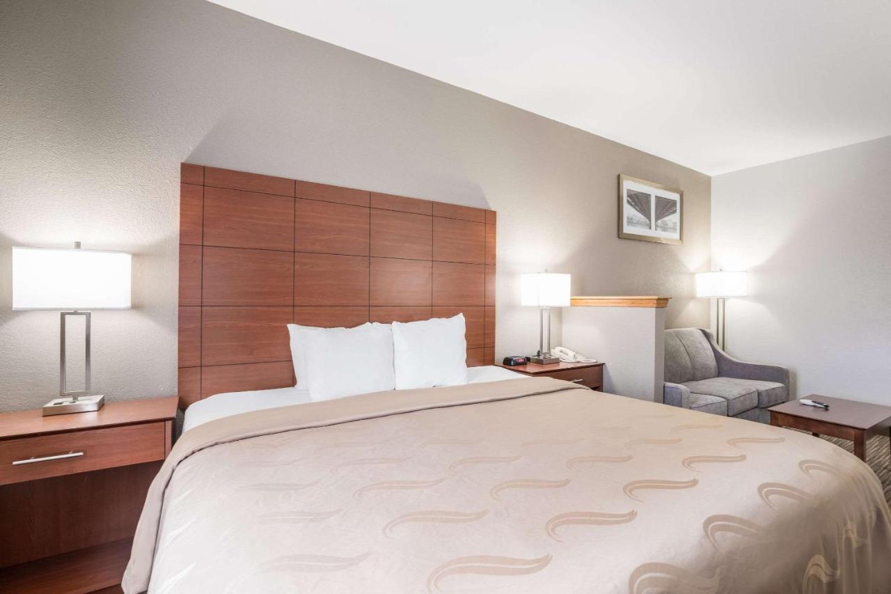 Quality Inn & Suites Lodi I-90 Экстерьер фото