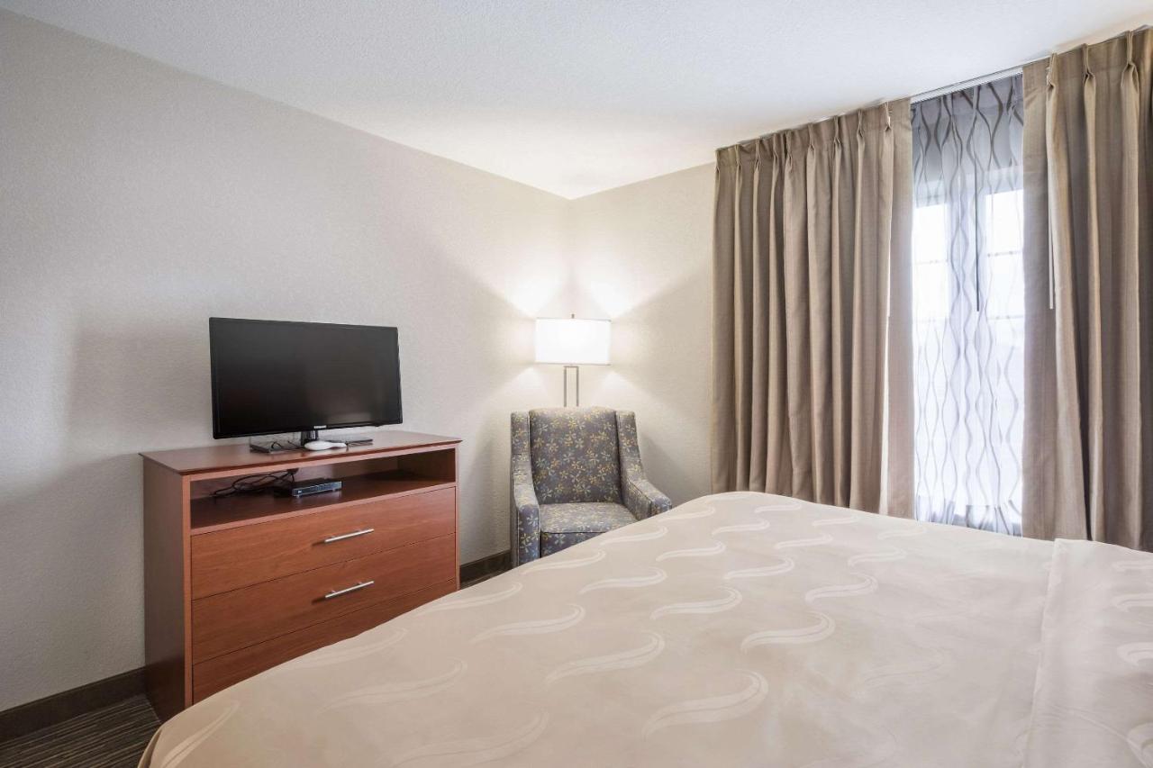 Quality Inn & Suites Lodi I-90 Экстерьер фото